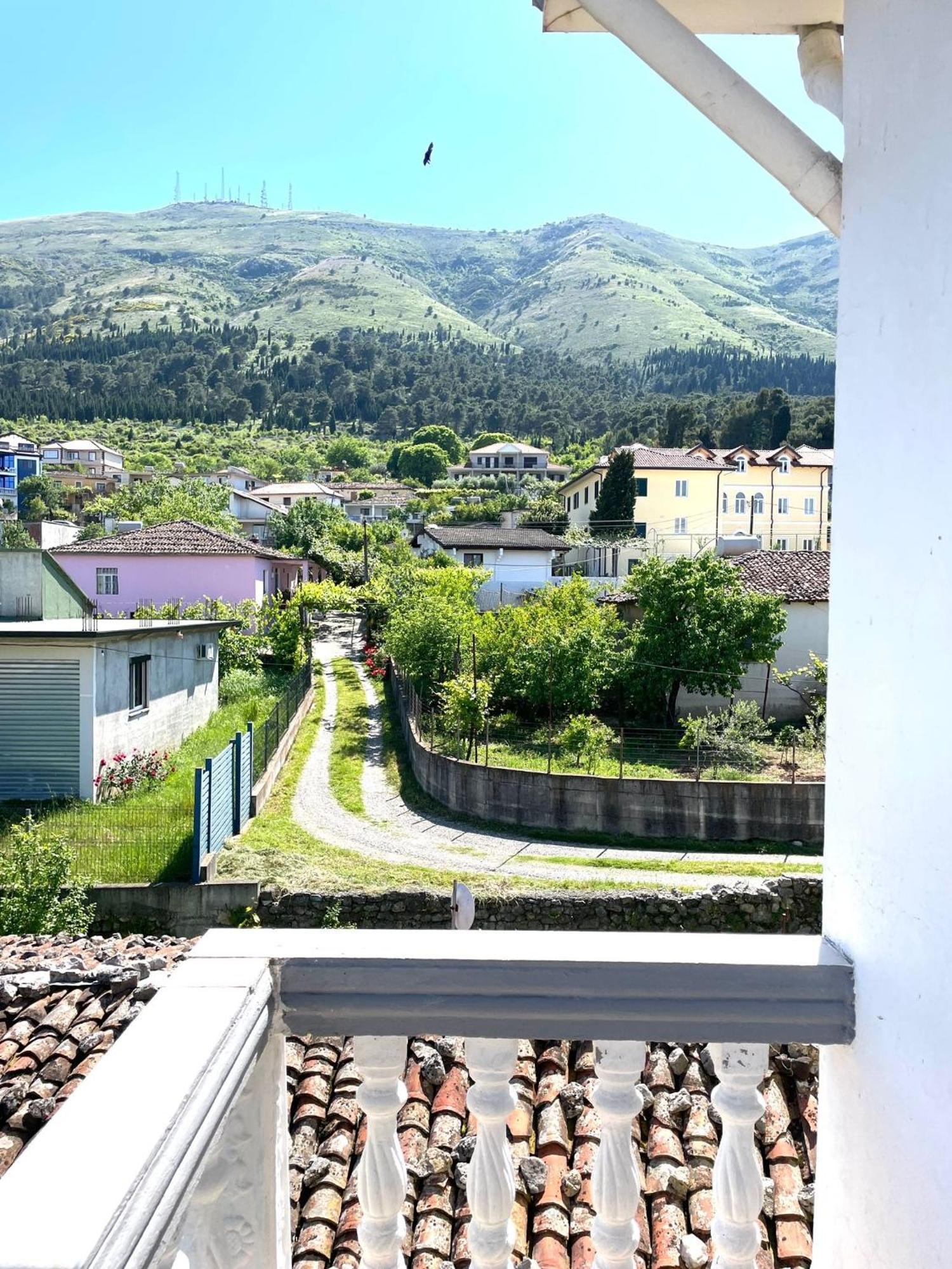 Hotel Riti Shiroka Экстерьер фото